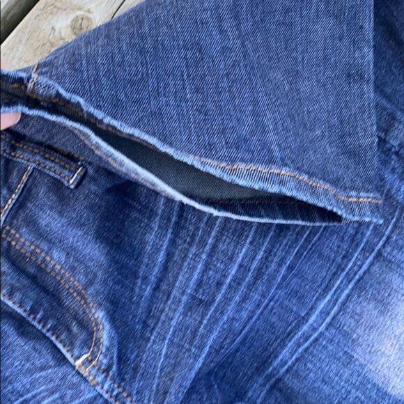 KUT from the Cloth Rachel Bootcut Denim Jeans - Picture 8 of 13